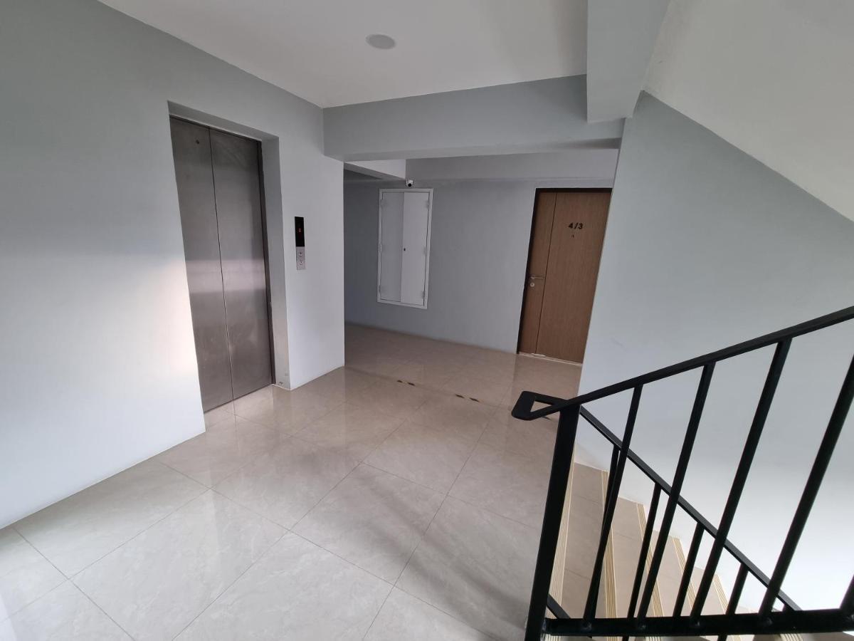 Tiara Place Бангкок Экстерьер фото